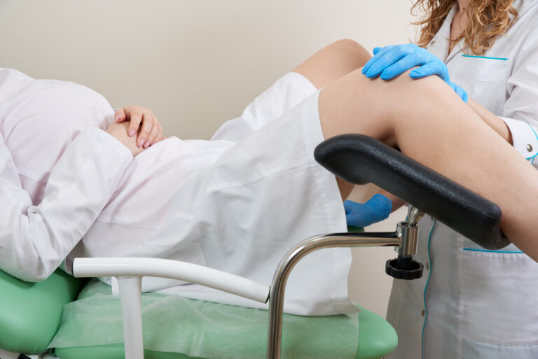 Guia do ultrassom transvaginal: tudo que você precisa saber