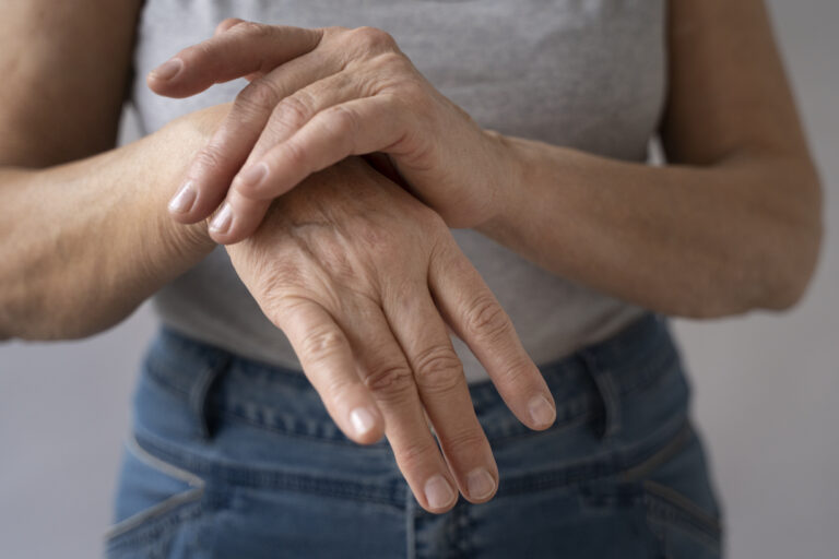 O Impacto da Menopausa na Saúde Óssea e Como Prevenir a Osteoporose